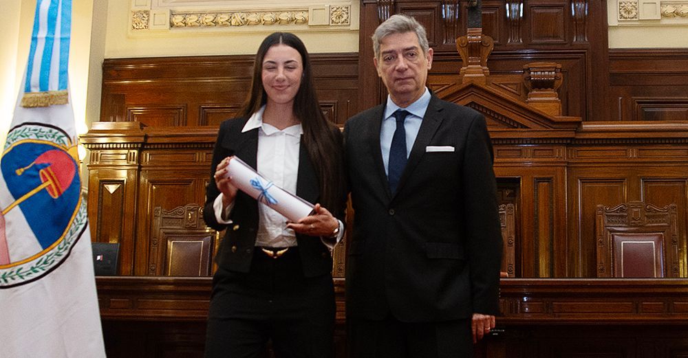 Capellino Charlotte entrega.jpg